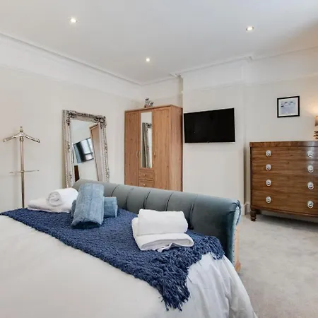 Seahorse House * Whitby