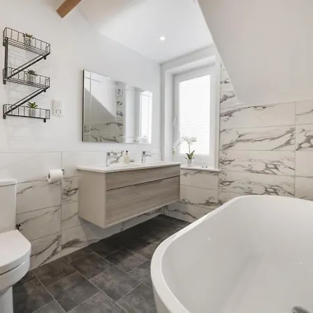 Seahorse House Дом отдыха *