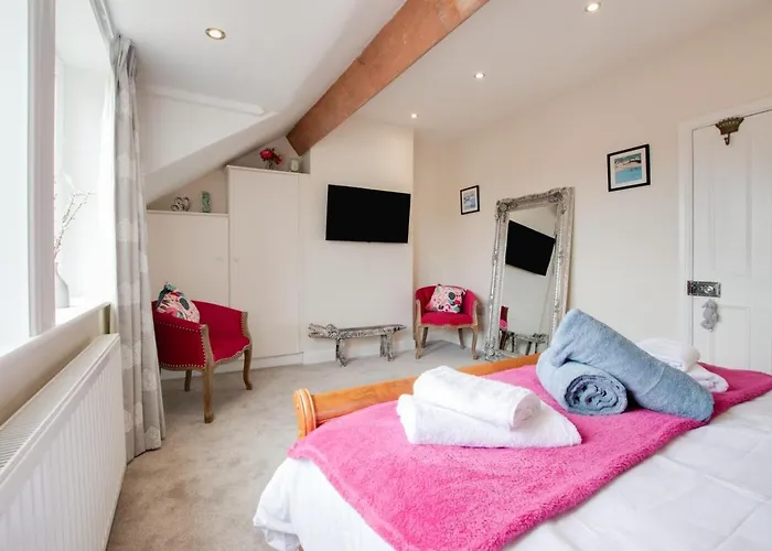 4 Bed In Oc-w1030 Tatil Evi